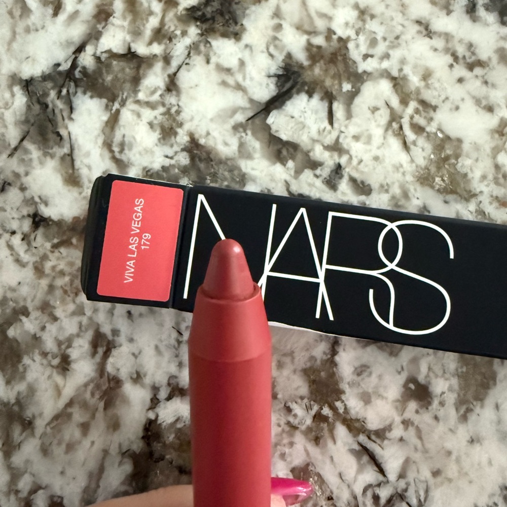 New! NARS Powermatte high intensity Lip Pencil - viva Las Vegas - Picture 2 of 2